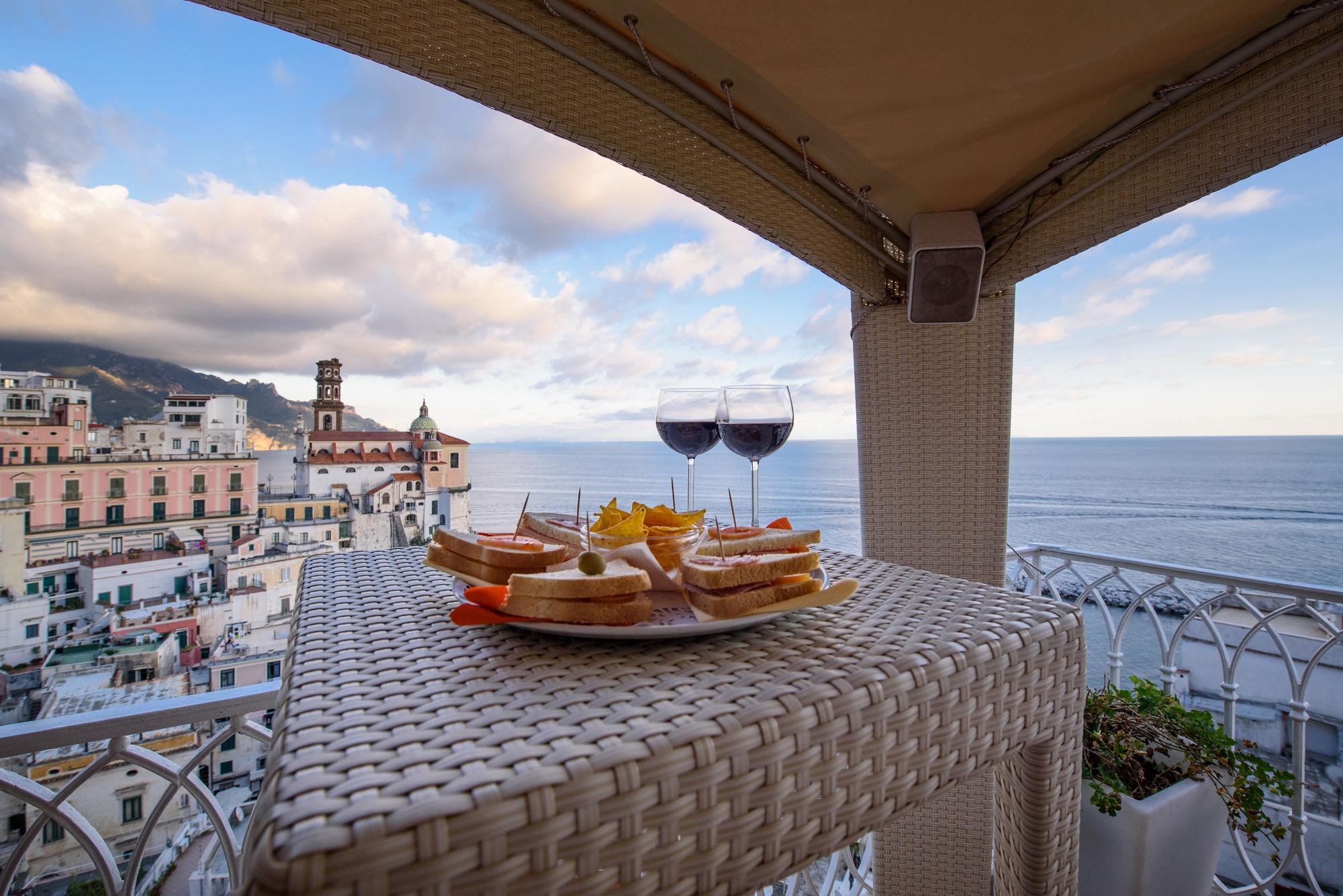 Palazzo Ferraioli - Hotel & Wellness Atrani Exterior photo